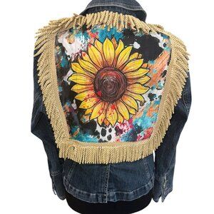 NWT J&J Originals Womens Denim Boho Artsy Retro Jacket Sunflower Fringe Detail M